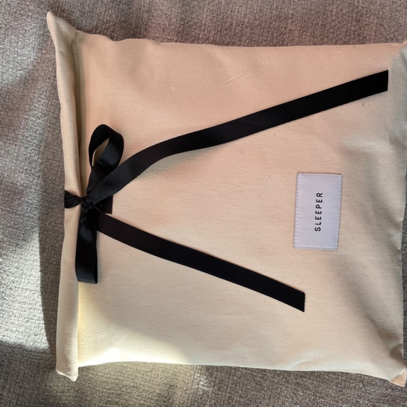 New Sleeper Party Pajamas Set with Detachable Feathers in Black - Picture 3 of 4